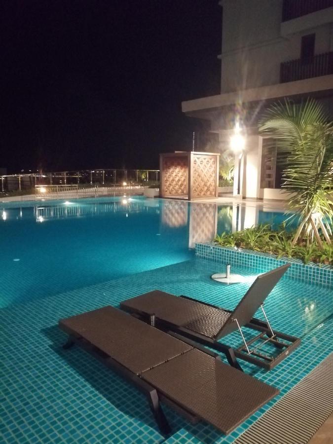 家庭式公寓 Bali Residences Melaka Ngoại thất bức ảnh